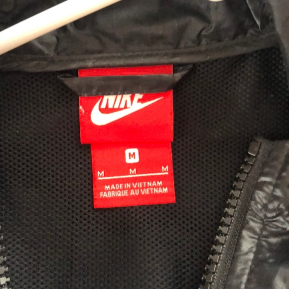 Nike Jacket - Picture 3 of 4